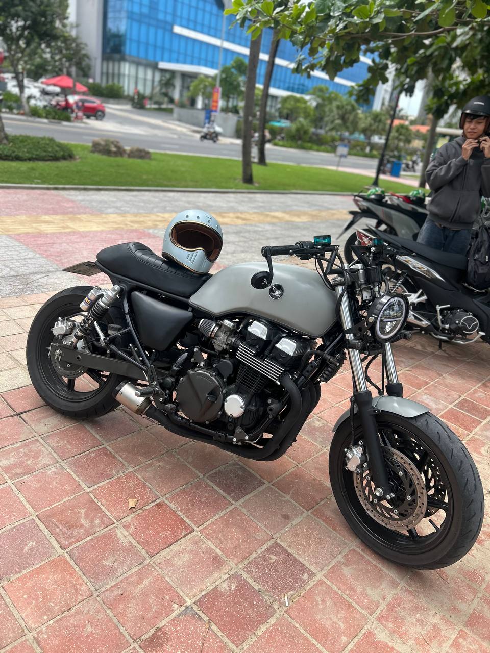 Фото 3: Продаётся мотоцикл Honda CB 750 в идеальном состоянии