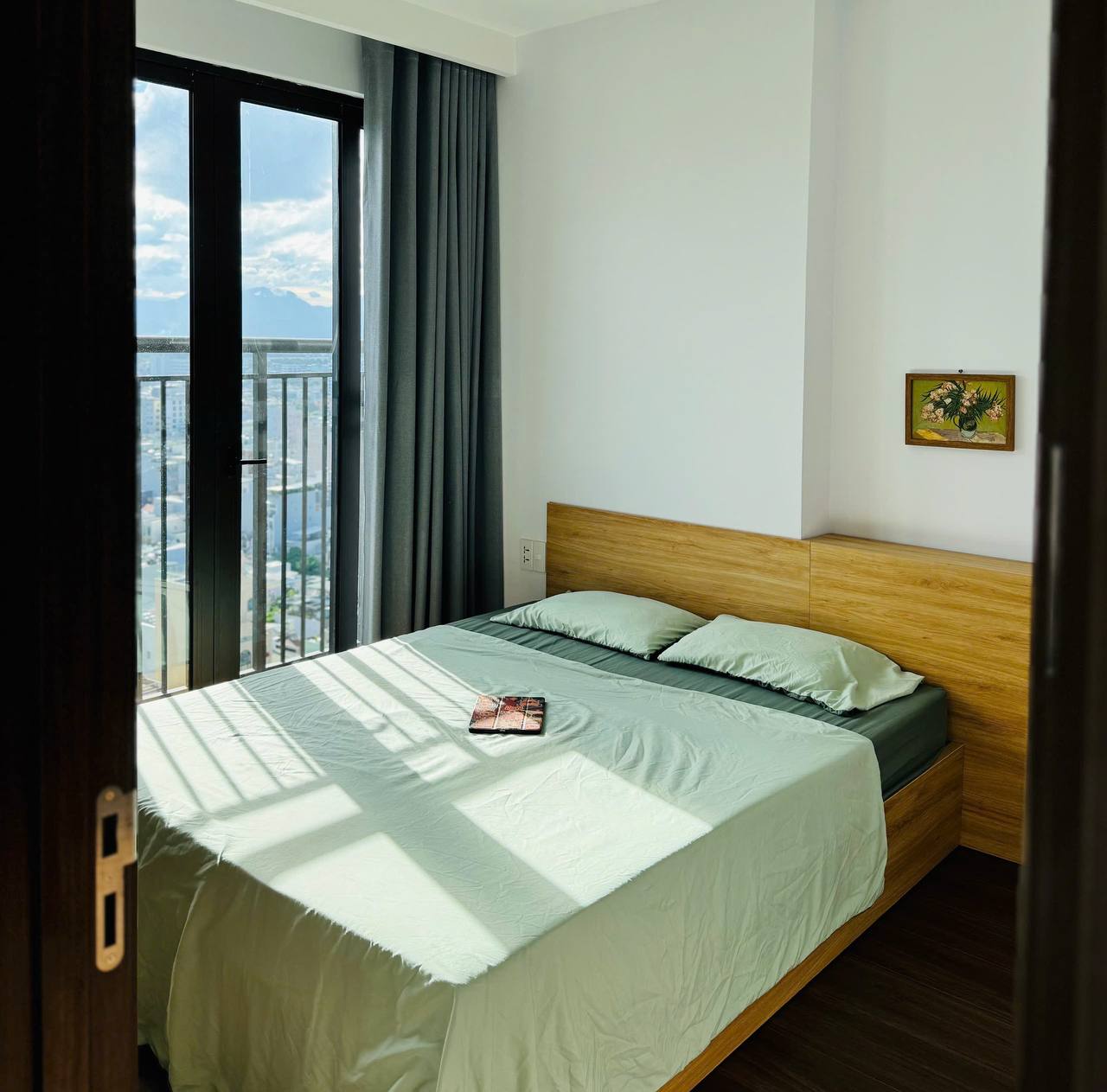 Фото 3: Пересдаю квартиру в новом ЖК Vista Residence
