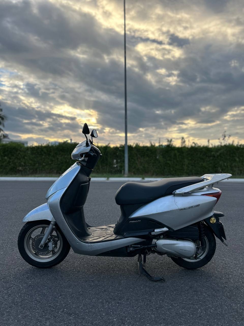 Фото 3: Продаётся мотоцикл Honda SCR в отличном техническом состоянии, полност