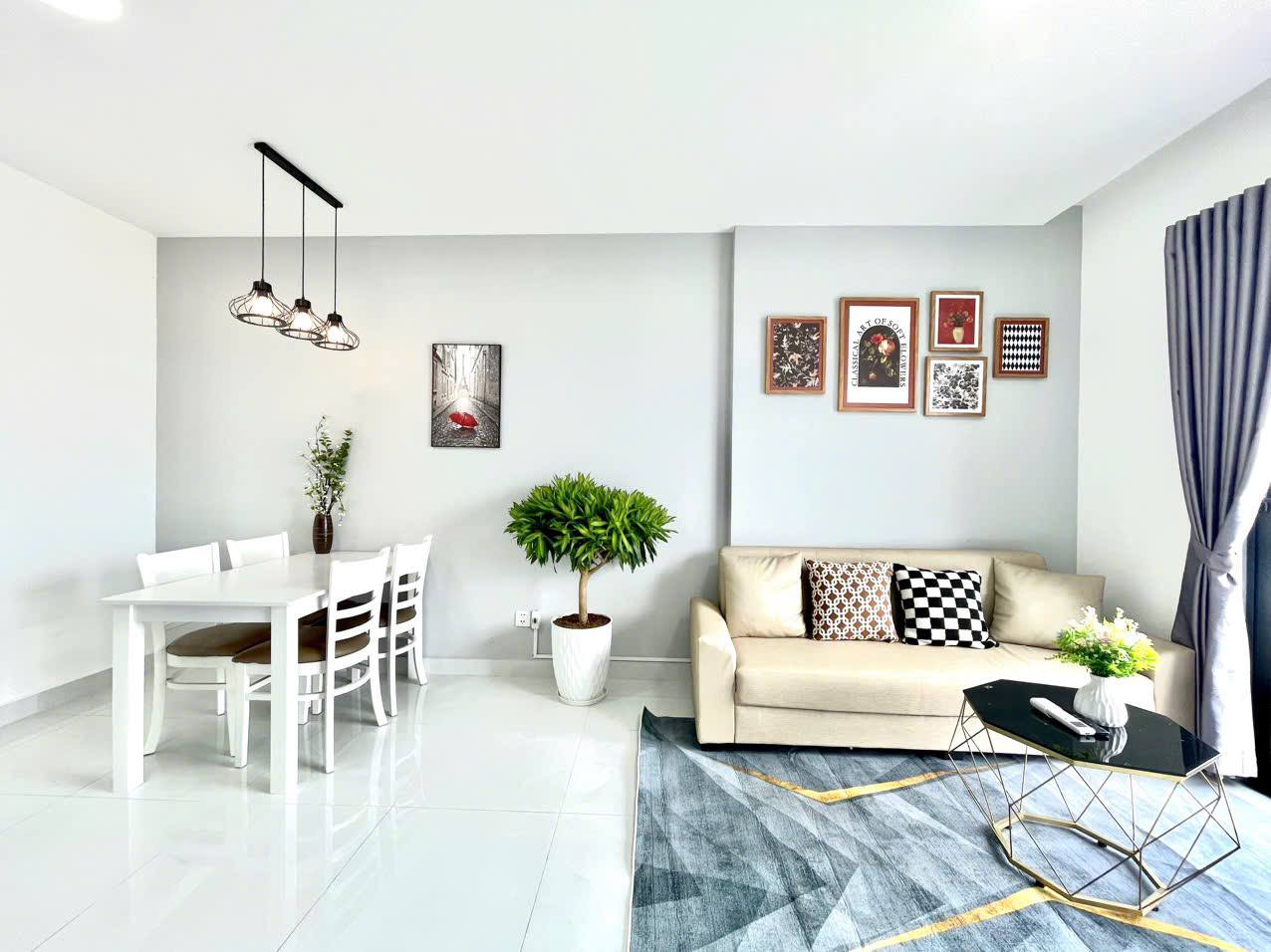 Сдаётся квартира 70 м² с двумя спальнями и двумя ванными на Фан Чу Тринь, 29, рядом с…