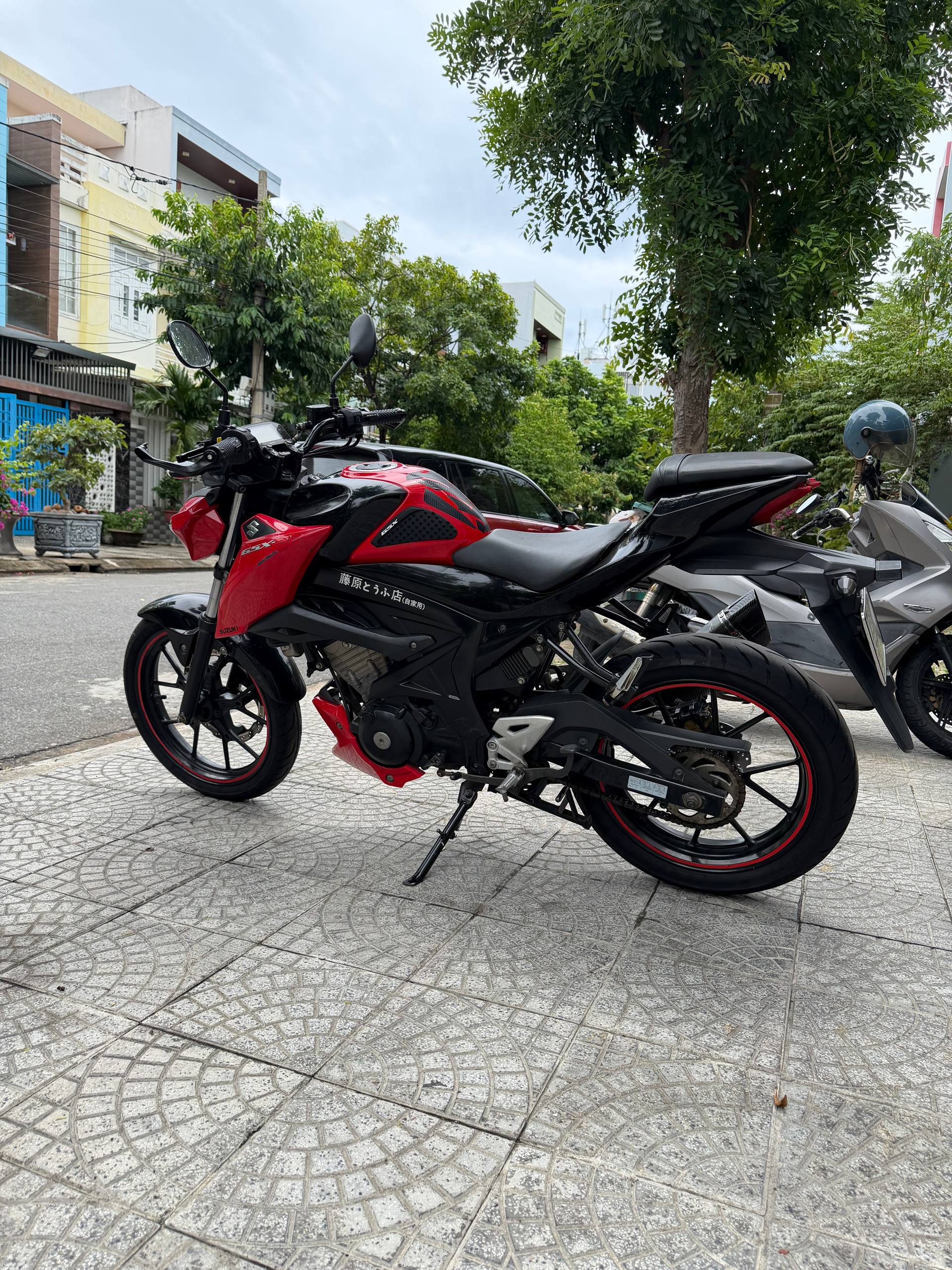 Фото 3: Продаётся Suzuki GSX-S150 в отличном техническом состоянии