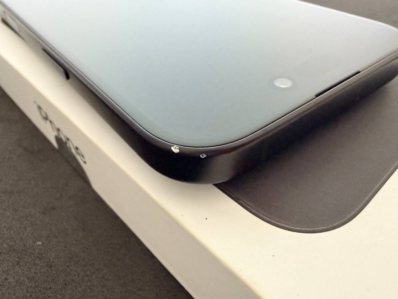 Фото 3: Продаётся iPhone 16 256Gb (2025) чёрного цвета, куплен в марте 2025