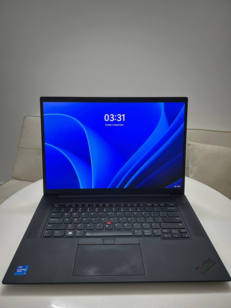 Фото 2: Продаётся ноутбук Lenovo ThinkPad P1 Gen 4 с характеристиками