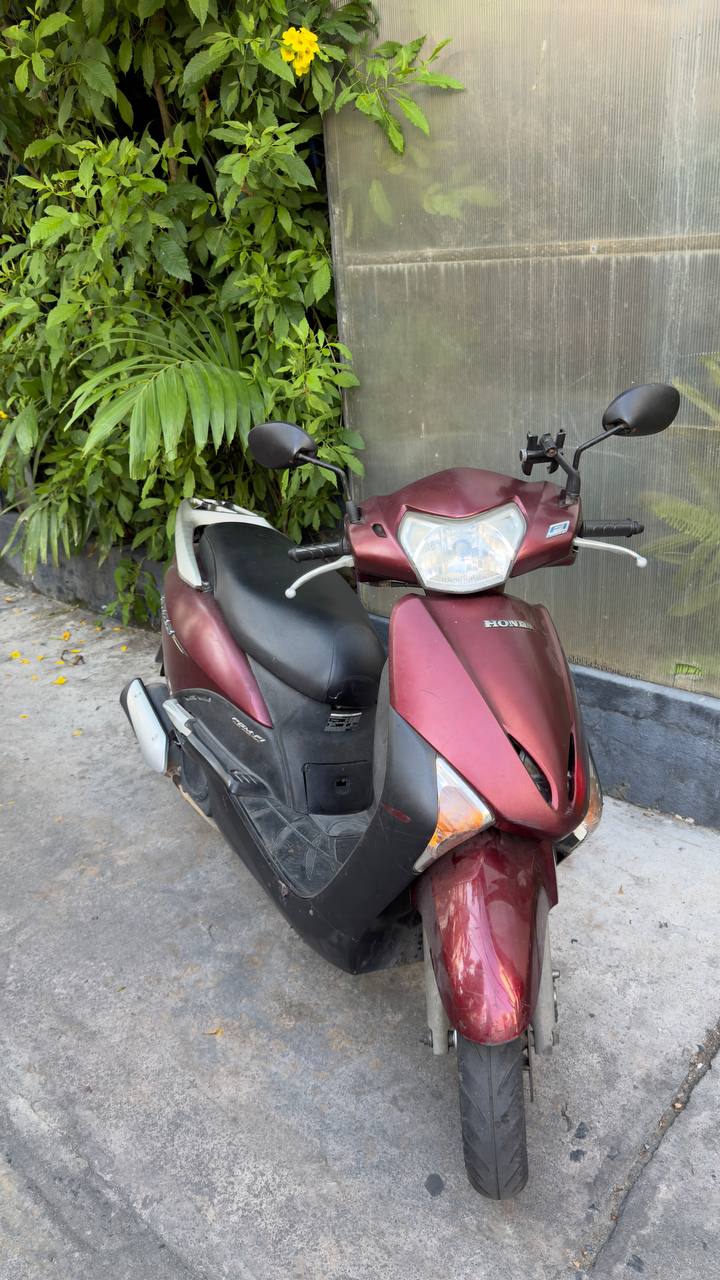 Фото 2: Продаётся Honda Lead Fi 110сс 2013 года, инжектор, в отличном техничес