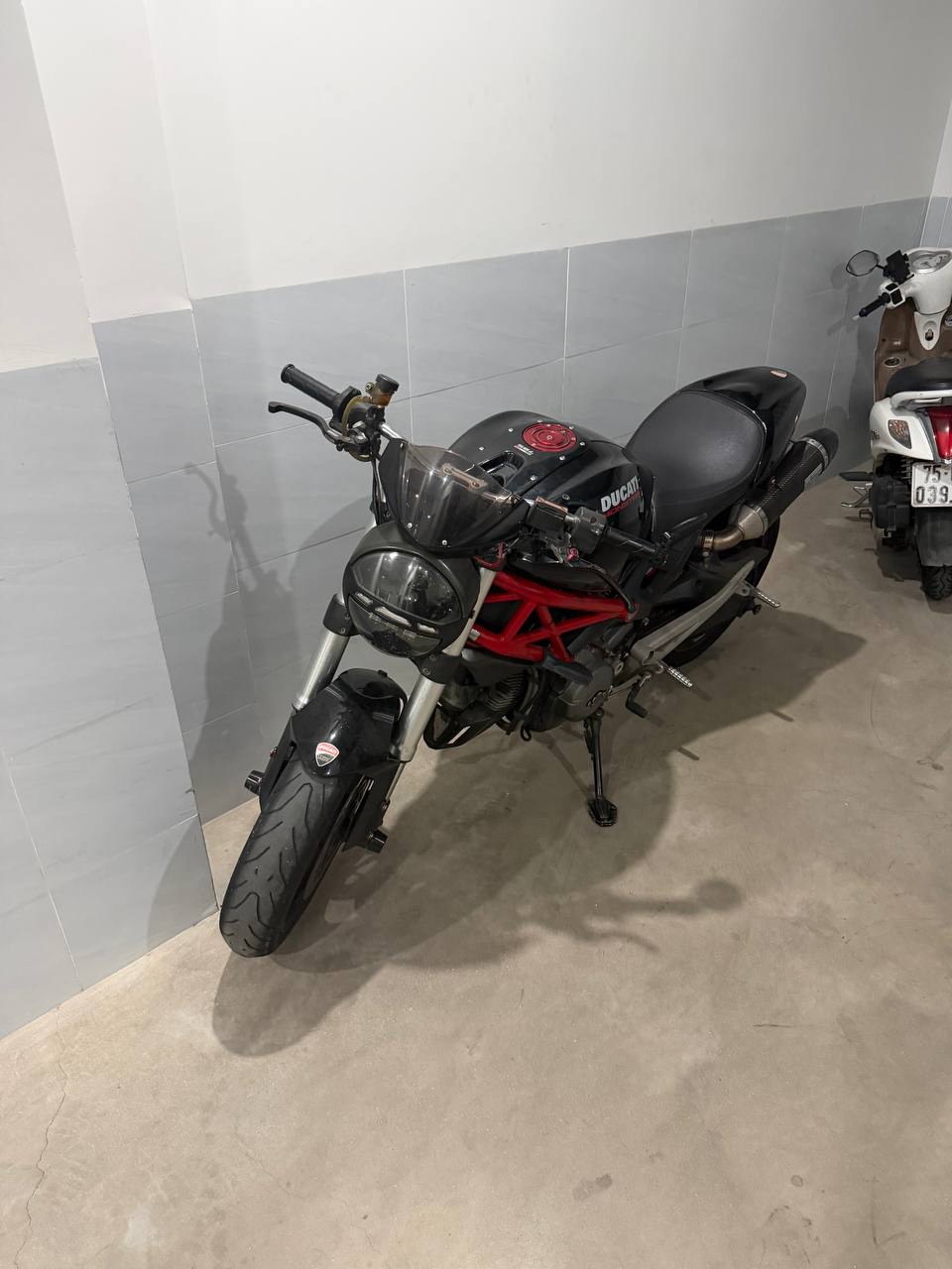 Продаётся Ducati Monster 795 2014 года в хорошем состоянии, с полным пакетом документов…