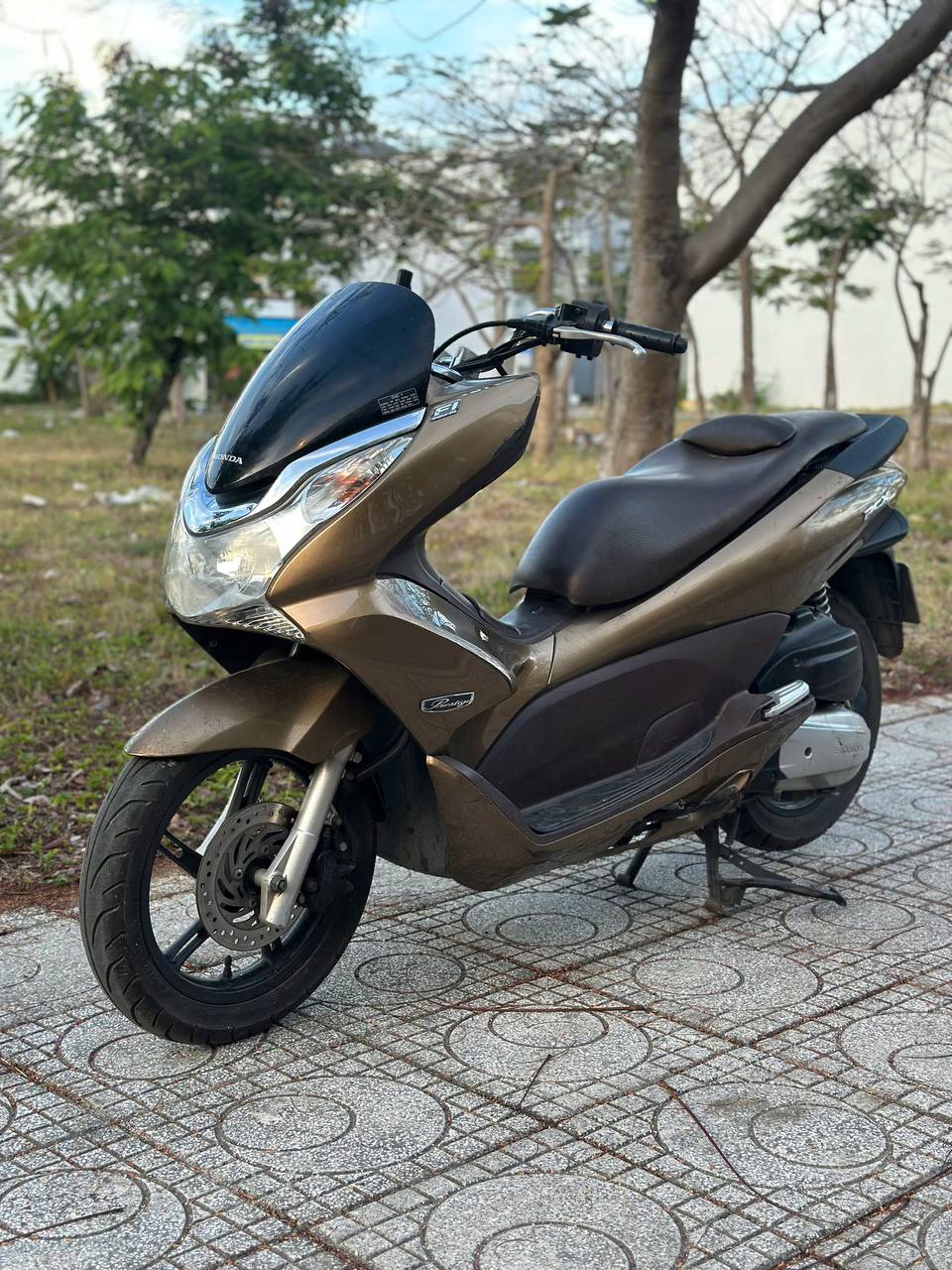 Продаётся Honda PCX 125 2011 года выпуска, полностью обслуженный, с оригинальными…