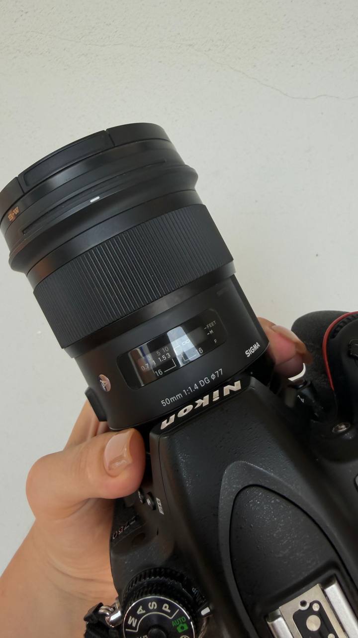 Продаётся объектив Sigma 50mm f/1.4 DG HSM Art для Nikon F.