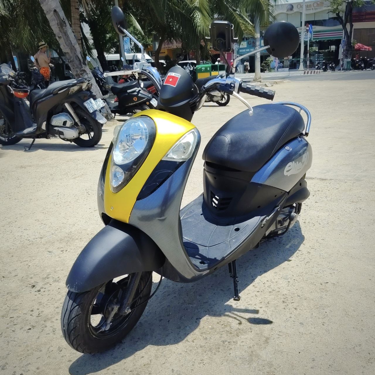 Прокат скутера SYM Elite 50cc, автомат, без прав