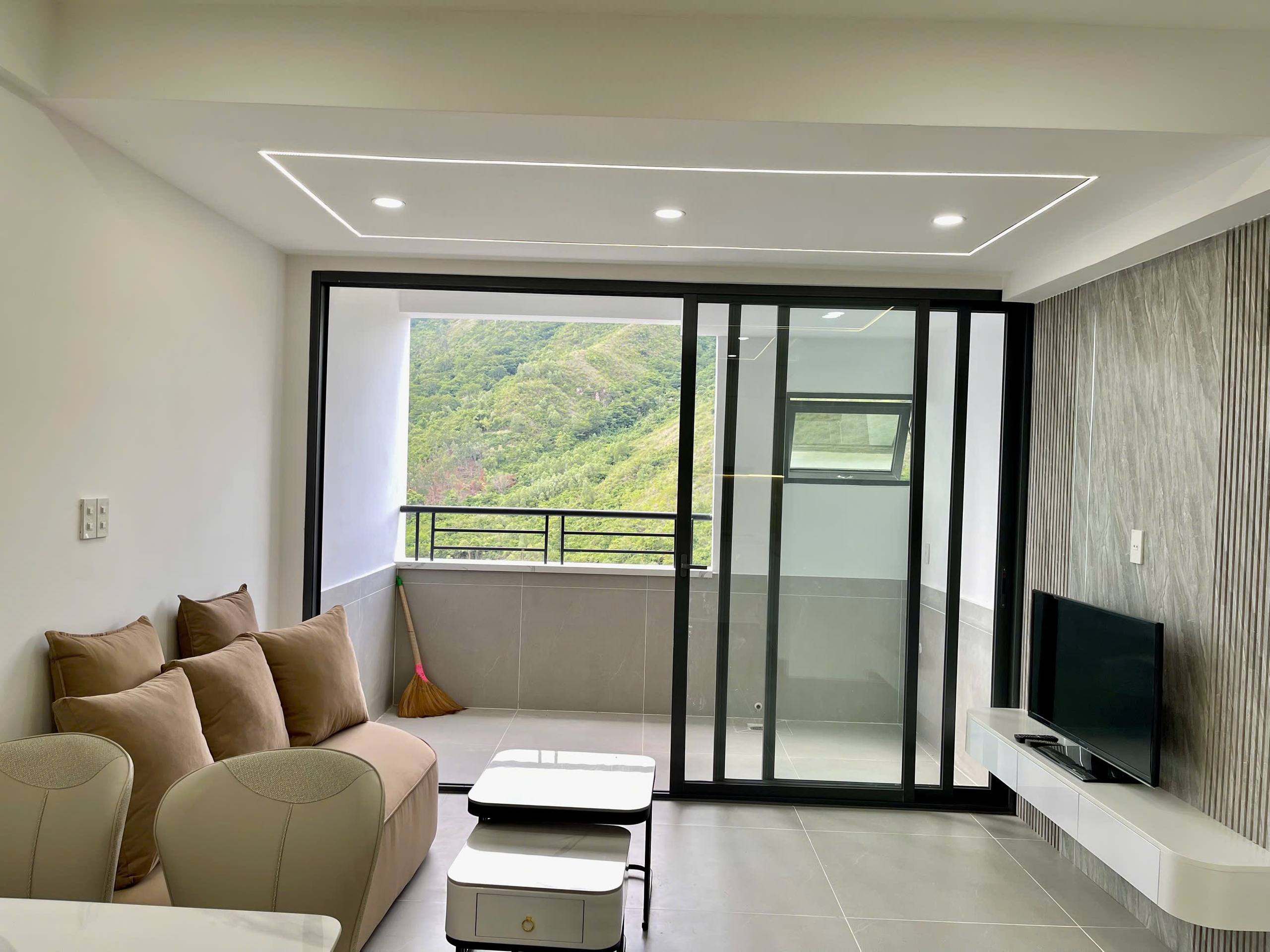 Фото 2: Сдаётся квартира с двумя спальнями в Mường Thanh Grand, Нячанг