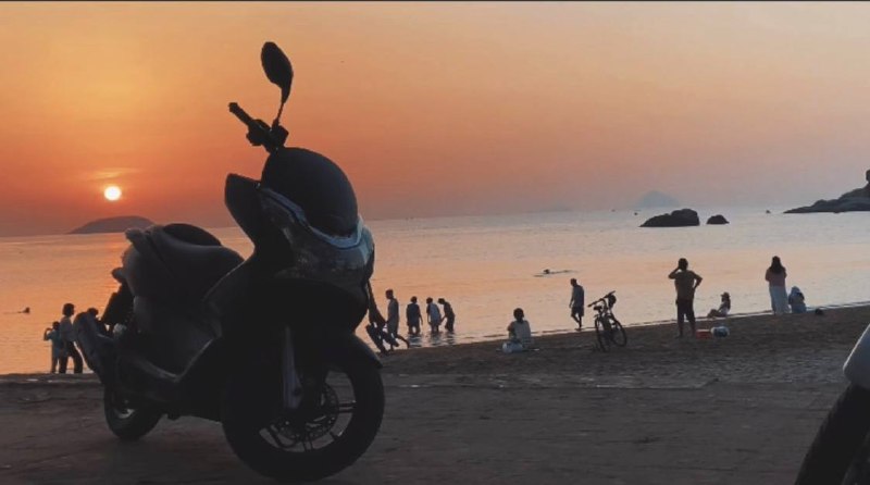 Фото 3: Honda PCX 2013 года, 125 см³, инжектор (FI)
