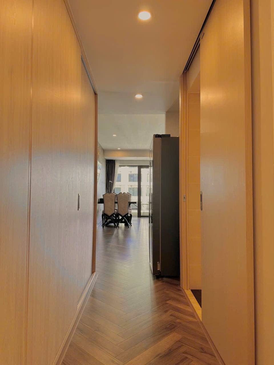 Сдаётся студия в ЖК Gold Coast на Loc Tho, в центре Нячанга