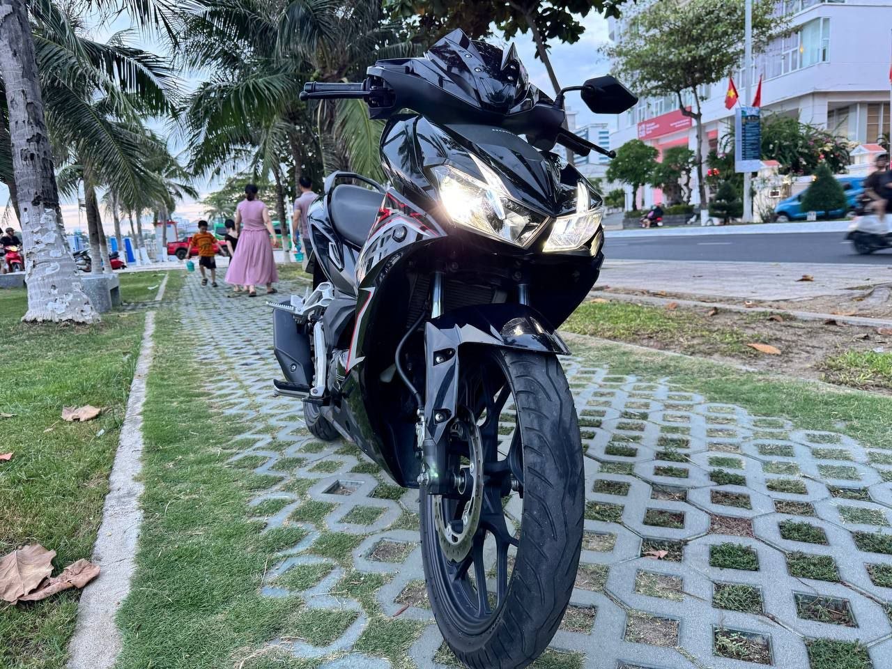 Фото 2: Продаётся Honda 155 Winner X 2021 года с пробегом 21 400 км