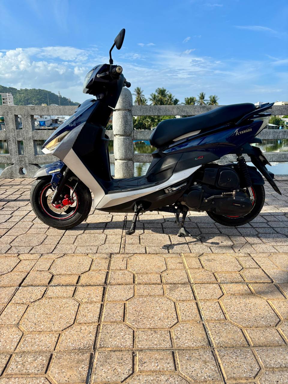 Фото 3: Продаётся скутер Yamaha 50 куб.см, 2022 года выпуска.