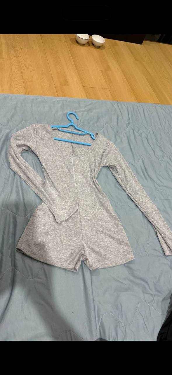 Фото 2: Продаются новые вещи: платье Zara за 300 000 (торг возможен), размер указан на бирке