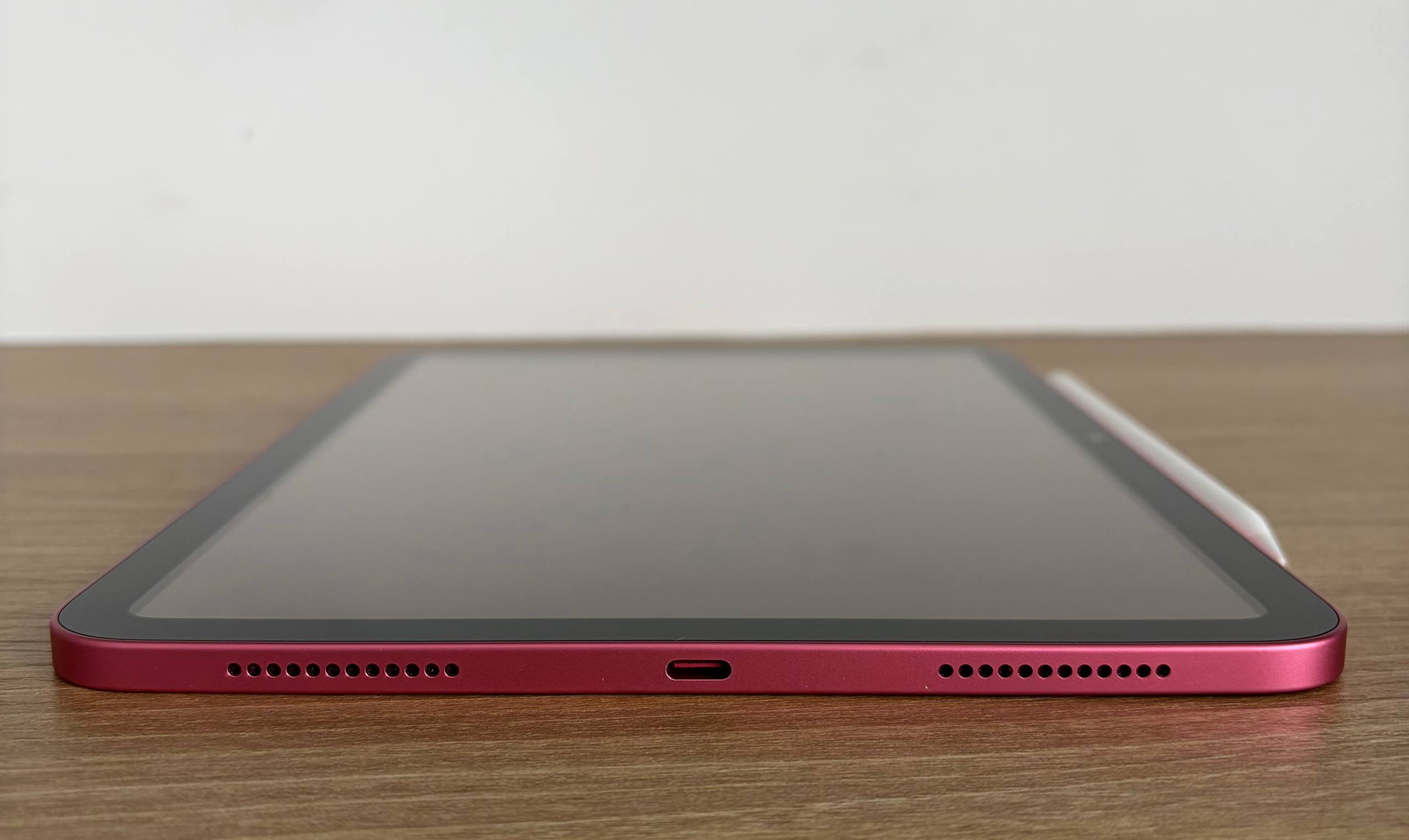 Фото 3: iPad 10-го поколения (2022), 64GB Wi-Fi, состояние идеальное, почти не использовался.