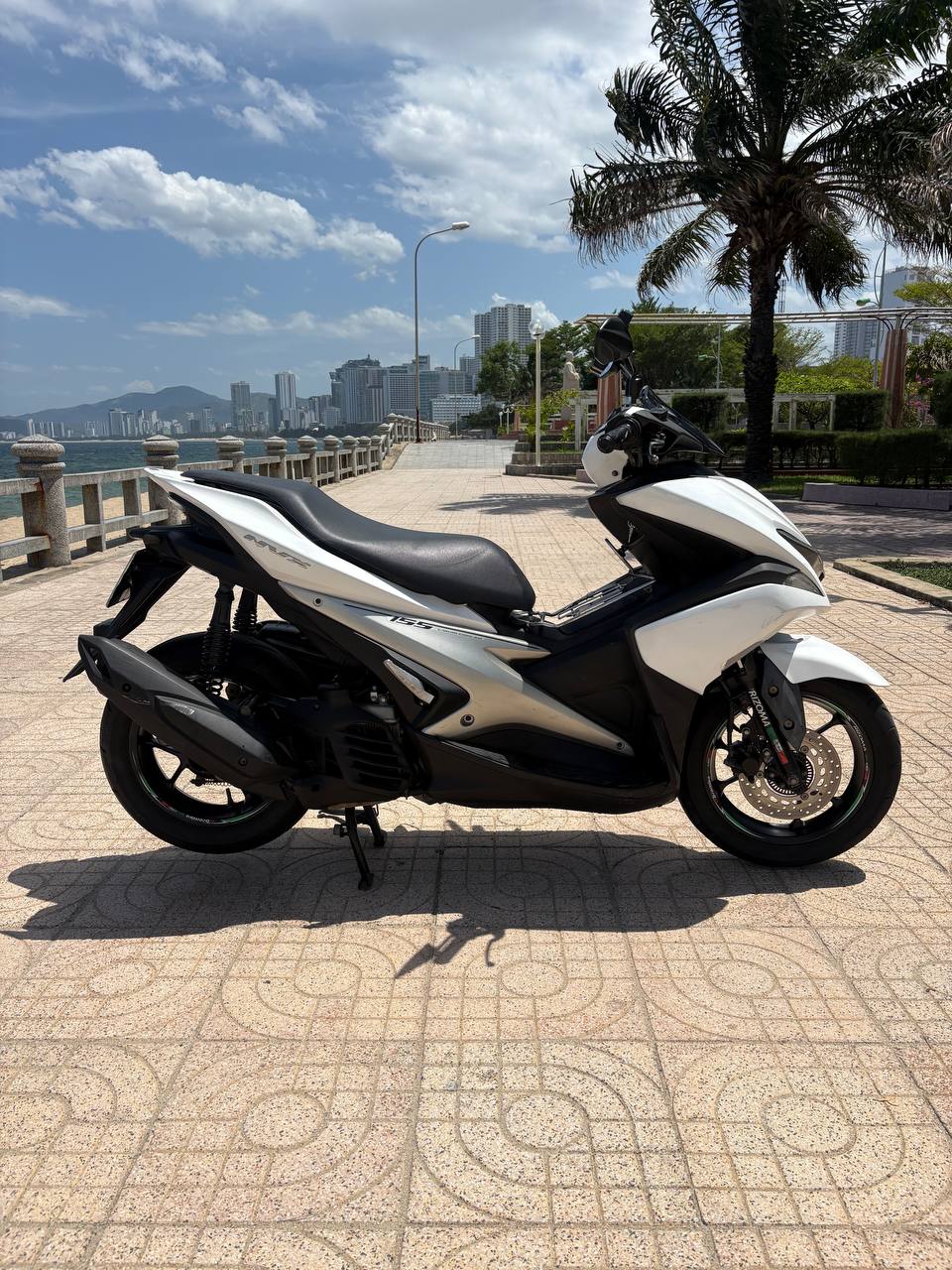 Фото 3: Продаю или сдаю в аренду Yamaha NVX 155cc с ABS