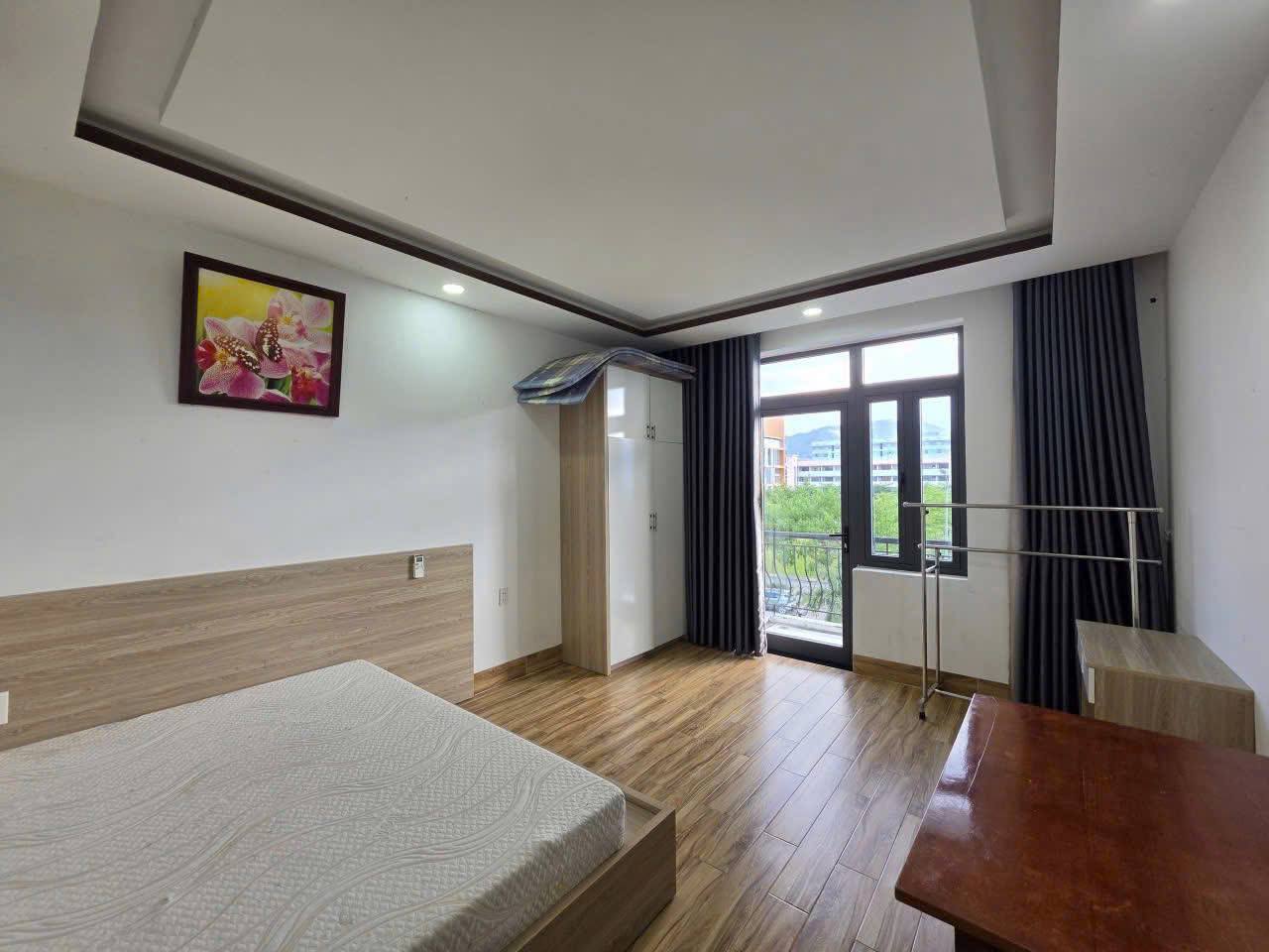 Сдаётся студия 25 м² на улице 19/5 Vĩnh Điềm Trung, западный Нячанг