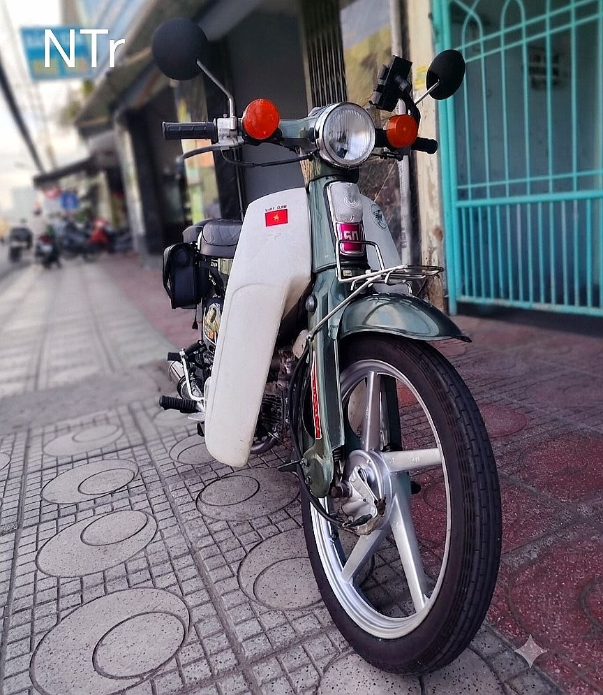 Предлагается в аренду Honda Cub 50cc (тюнинг до 100сс, полуавтоматическая 4КПП…