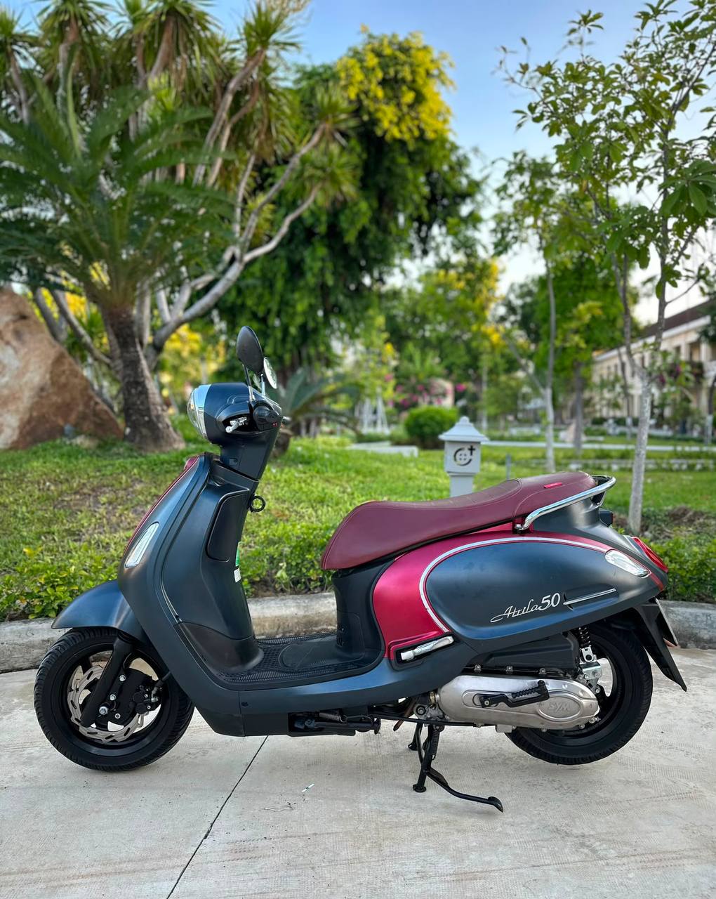 Продаётся скутер Sym Attila 50cc 2023 года, пробег небольшой, состояние как новый из…
