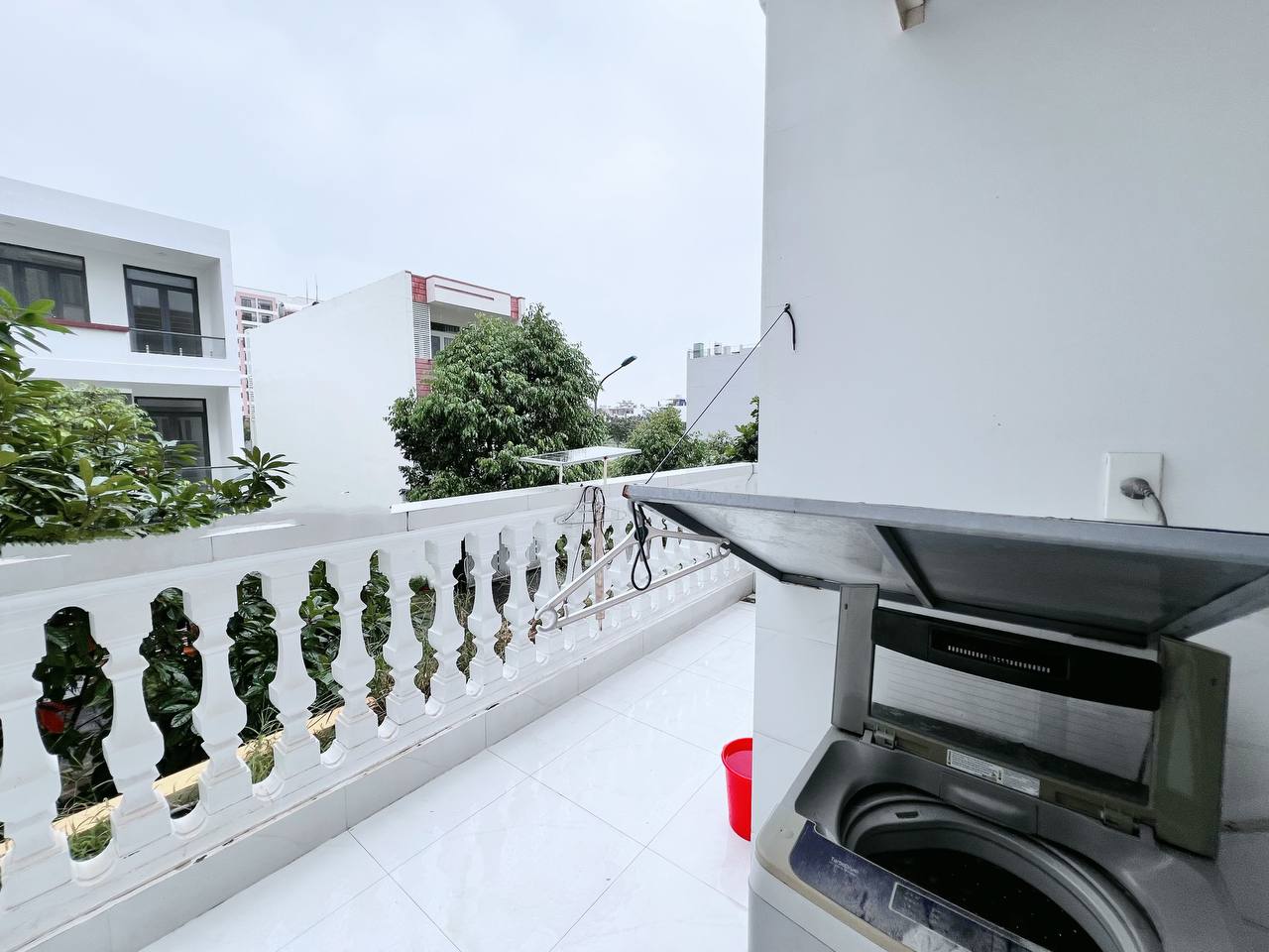 Фото 3: Сдаётся однокомнатная квартира в районе Phước Long, 45 м², полностью меблирована, есть…