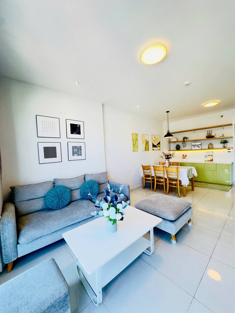 Фото 2: Угловая квартира в D'qua, 70 м², 2 спальни с видом и 2 ванные комнаты.