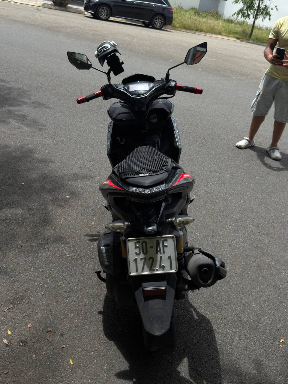 Фото 3: Yamaha NVX 155, обклеен бронеплёнкой, новые зеркала, все поворотники…