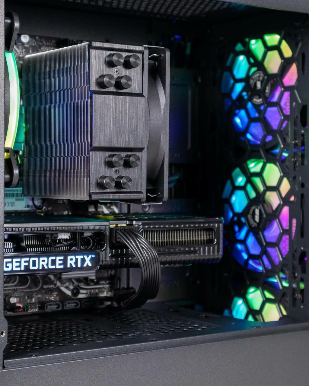 Фото 2: Продаётся мощный игровой компьютер с процессором Intel Core i5…