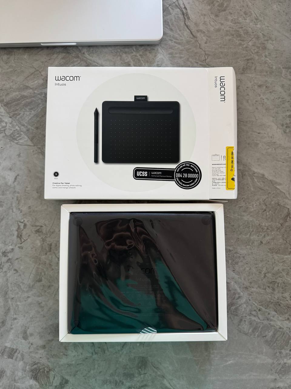 Продаётся новый графический планшет Wacom Intuos S