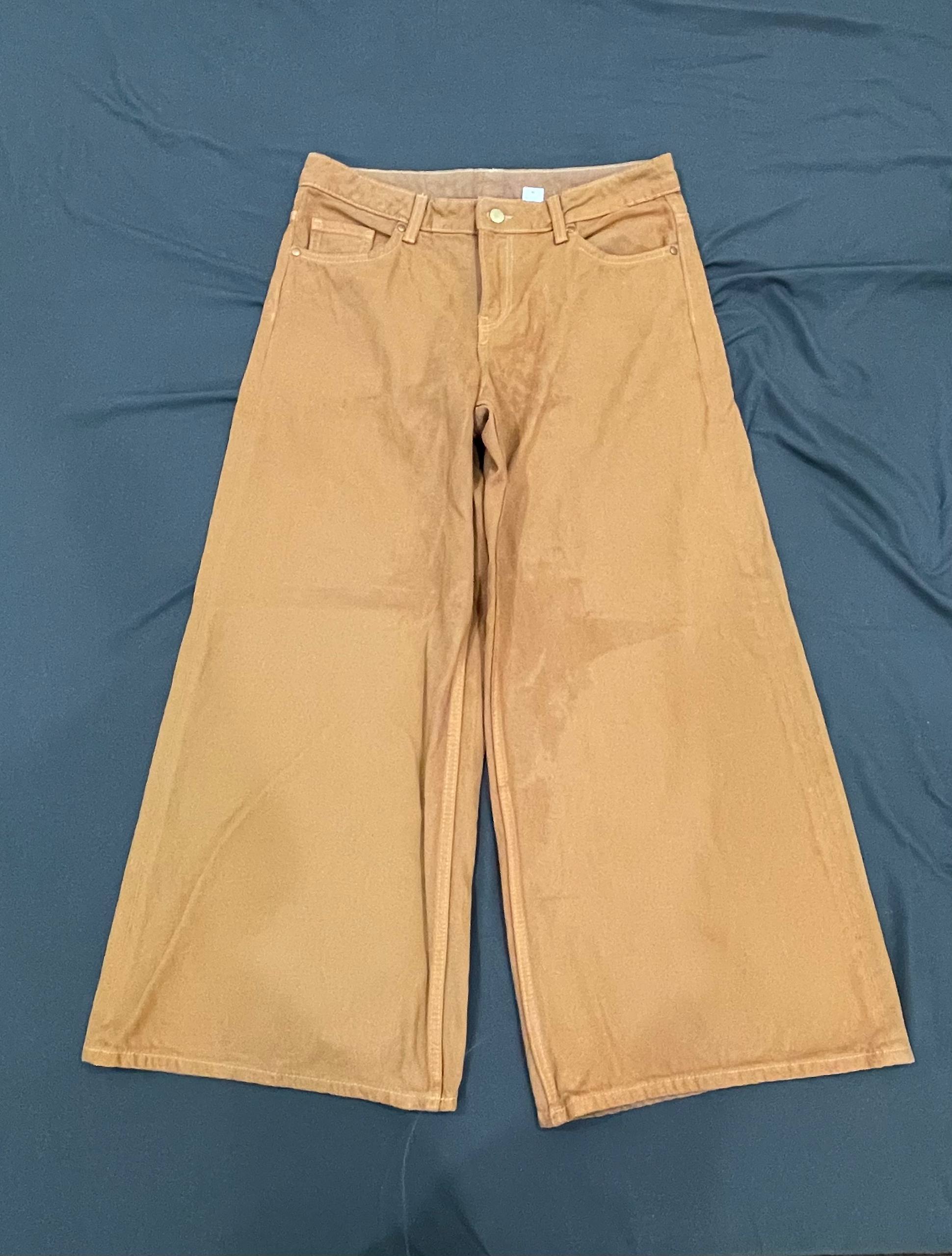 Продаются новые джинсы H&M ярко-горчичного цвета, ни разу не надеванные.