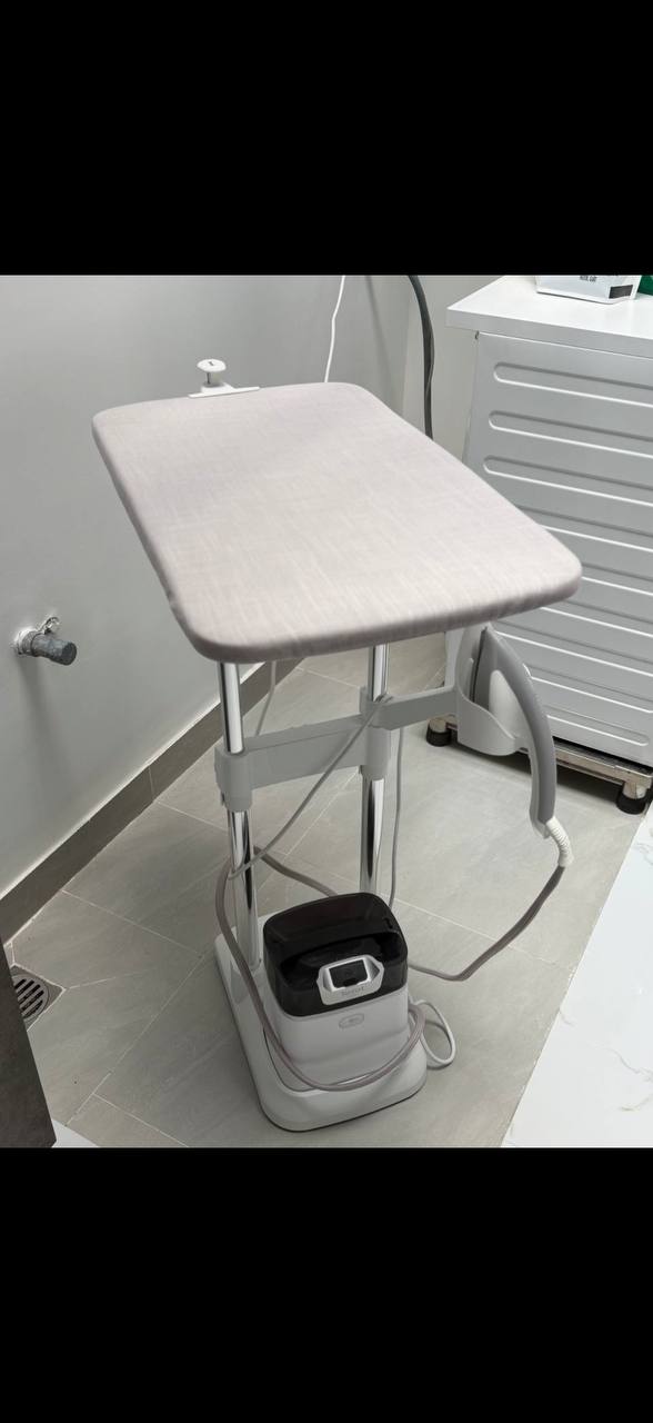 Фото 2: Продаётся новый отпариватель Tefal Ixeo Plus Qt14 Qt1411K0 с гарантией 2 года.