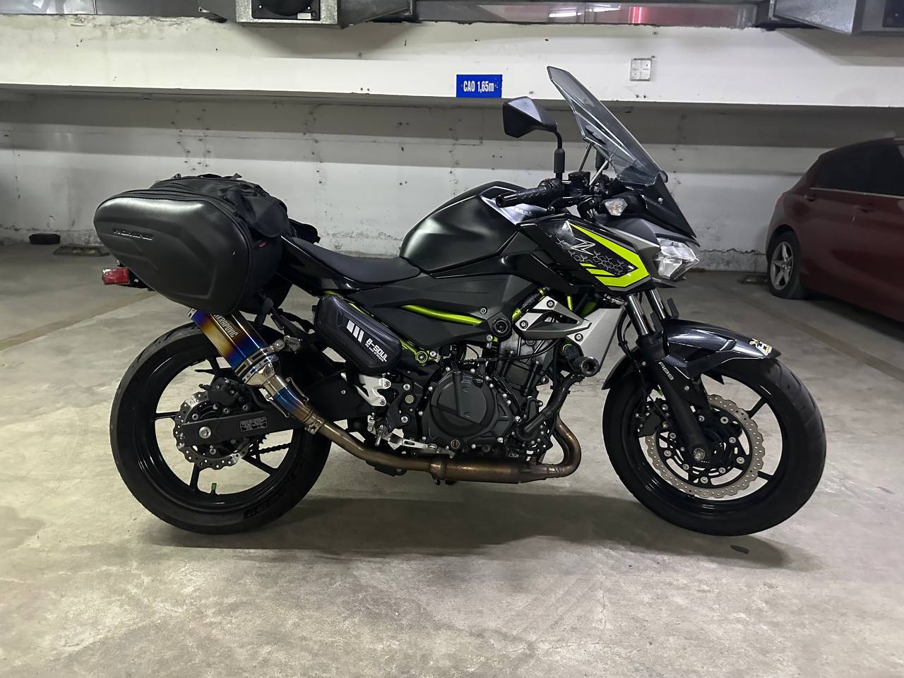 Фото 2: Продаётся мотоцикл Kawasaki Z400 2024 года в отличном состоянии