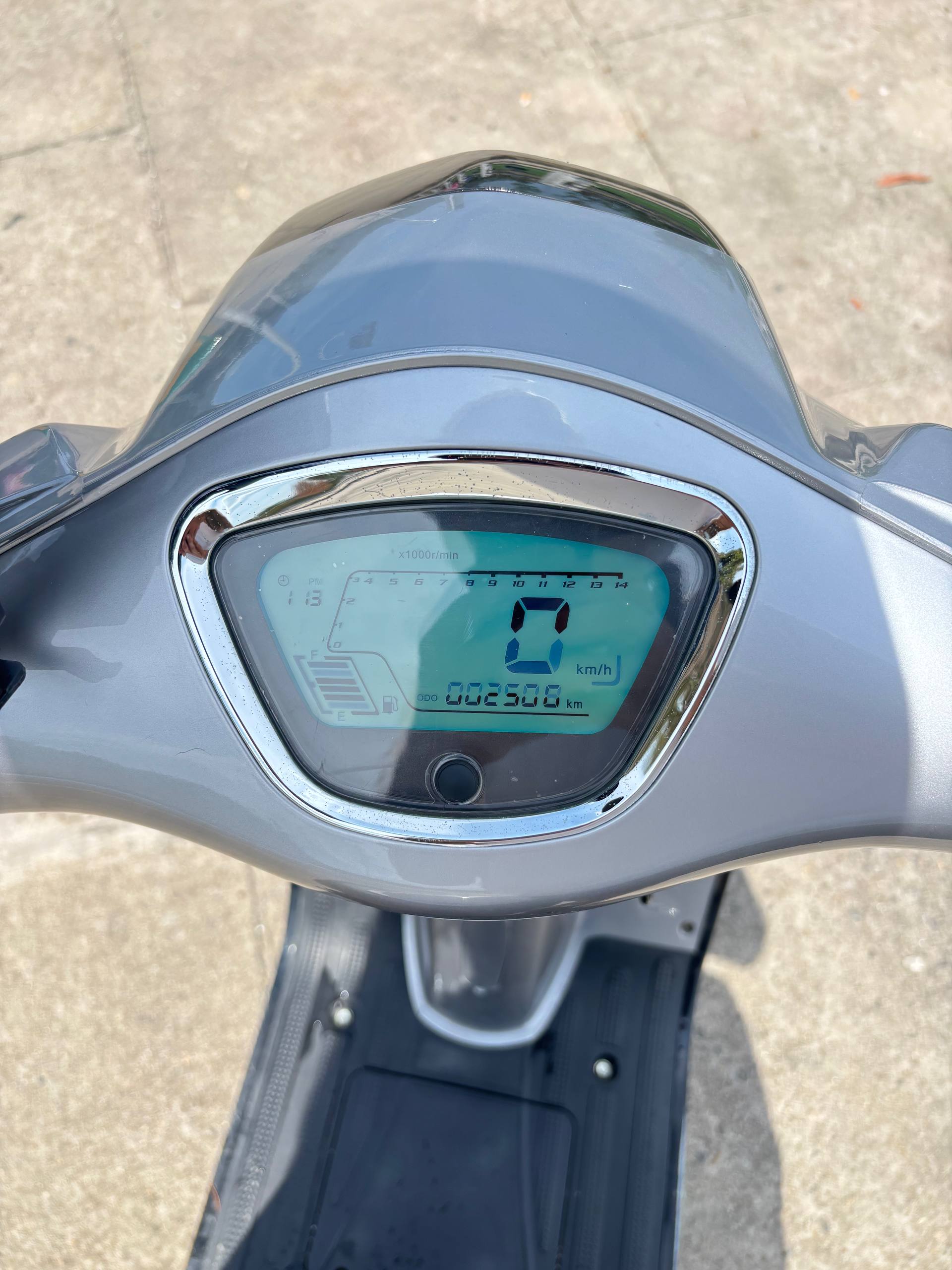Фото 3: Сдаётся в аренду лёгкий байк Daelim 50cc 2025 года