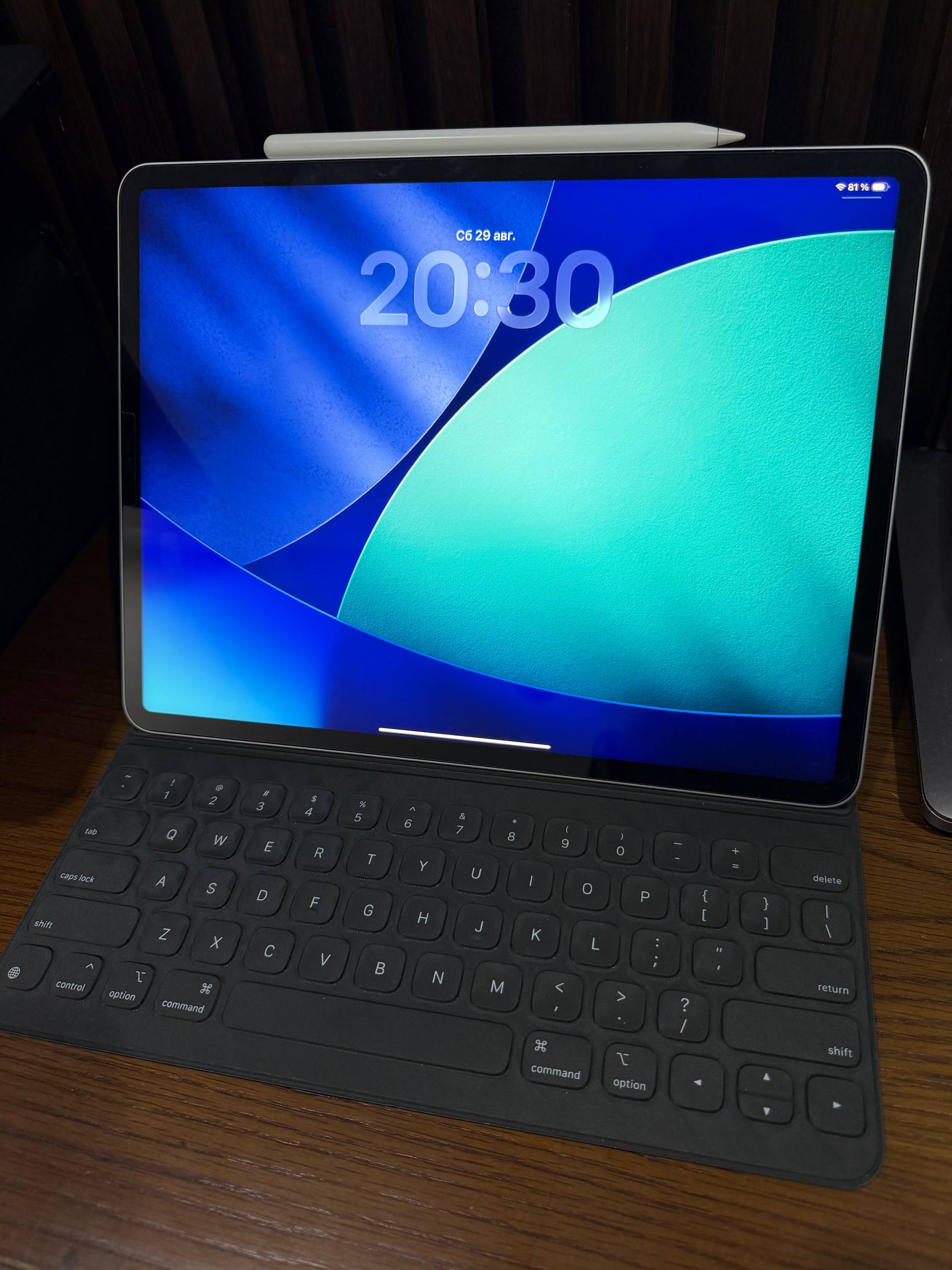Фото 2: Продаётся iPad Pro 12