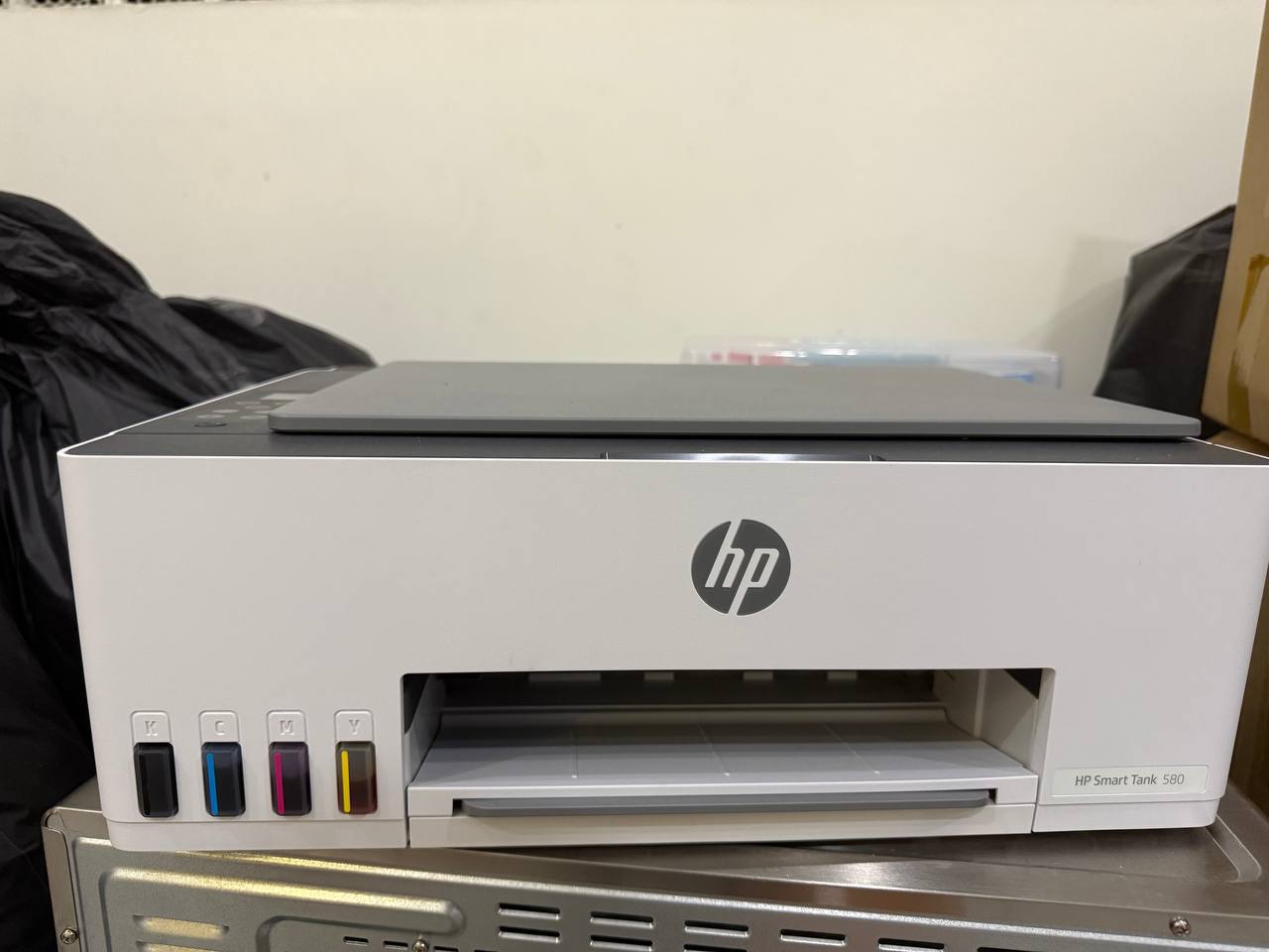 Продаю цветной принтер HP Smart Tank 580 (3 в 1) в отличном состоянии.