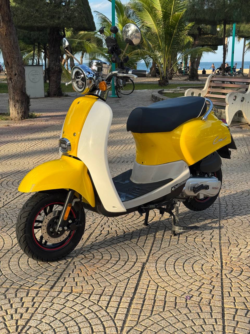 Продаётся скутер Crea Sport 50сс 2024 года, пробег 8000 км, в отличном