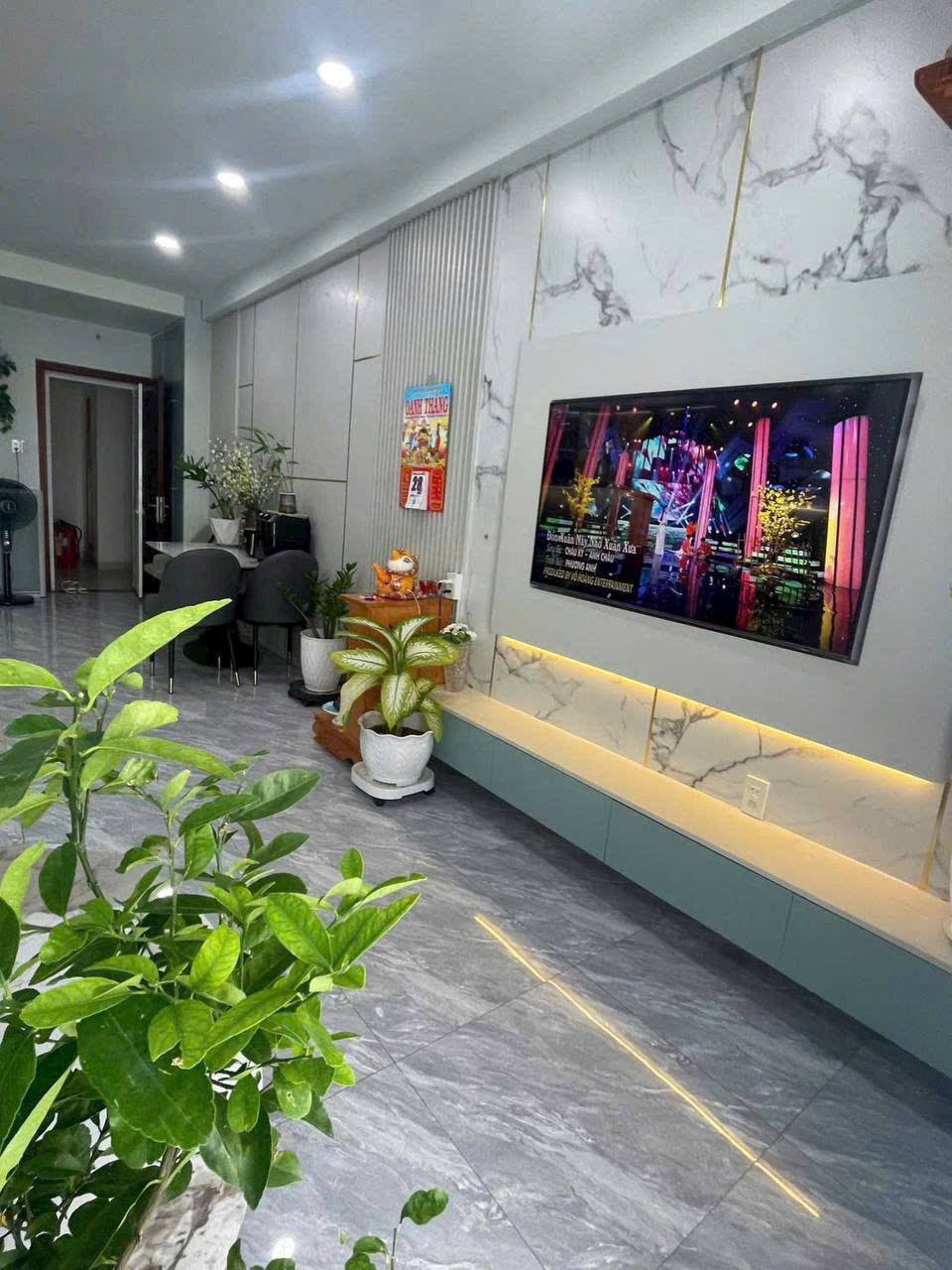 Сдается новая полностью меблированная квартира в Hoàng Quân, северная часть Нячанга.