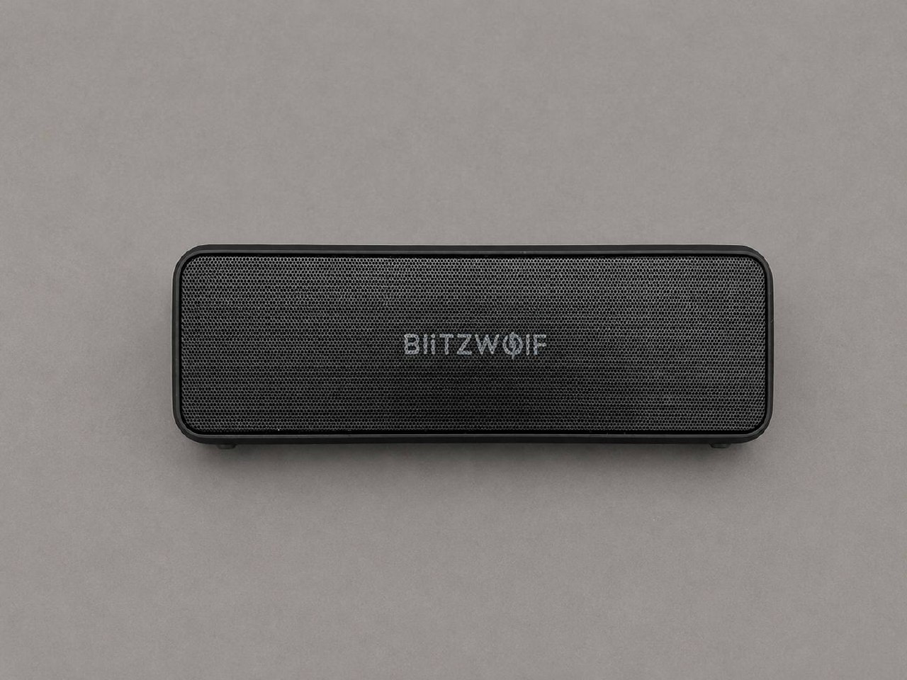 Портативная Bluetooth-колонка BlitzWolf BW-WA4 в отличном состоянии