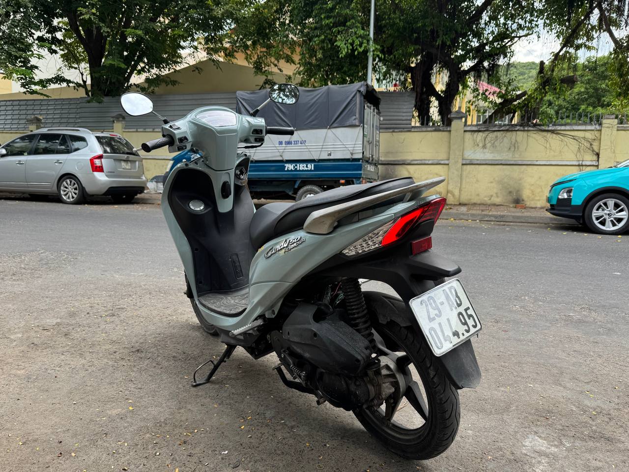 Фото 3: Продаётся байк Kymco Hermosa Candy 50 рестайлинг 2020 года, цвет Nardo