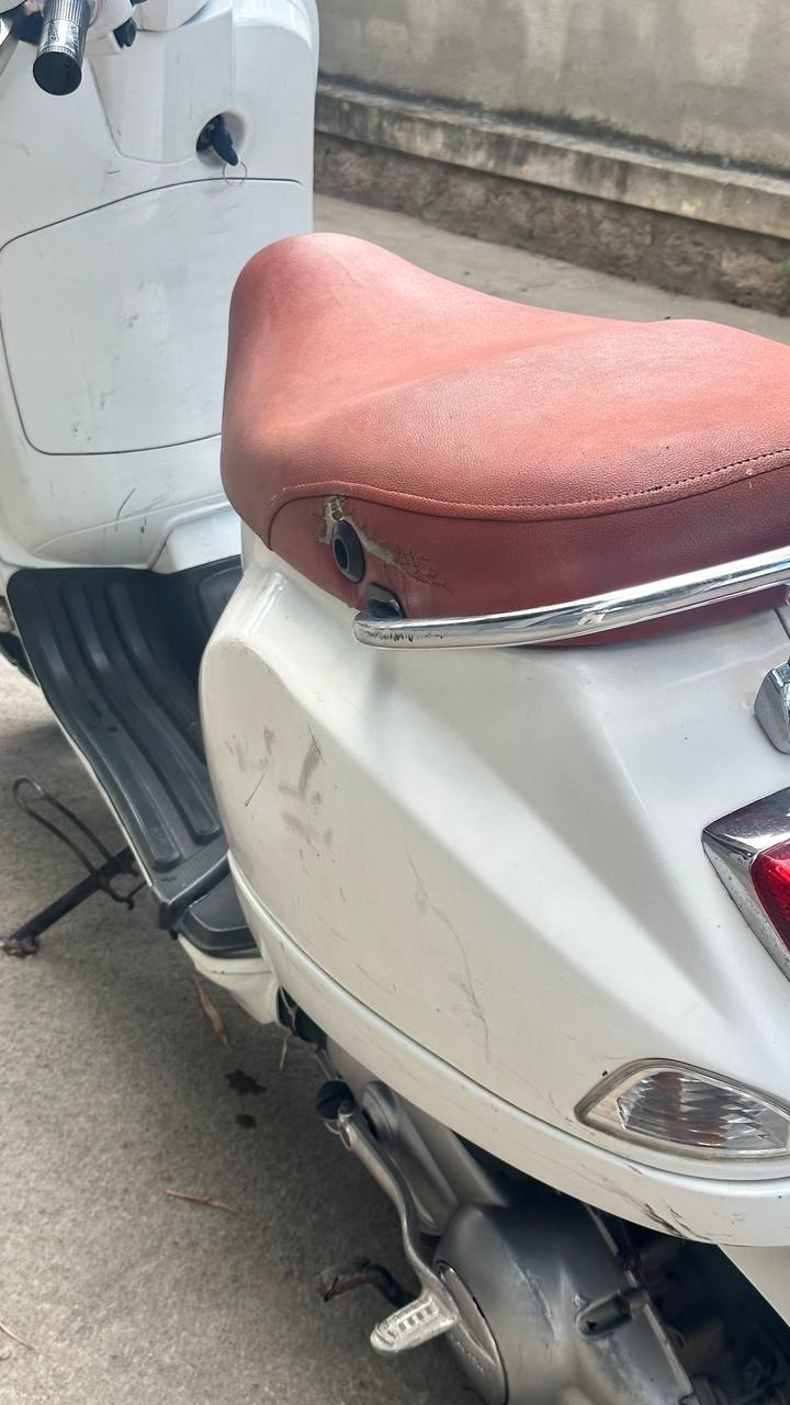 Фото 3: Продаётся Vespa LX 125, 2010 года, пробег 40 000 км, на ходу