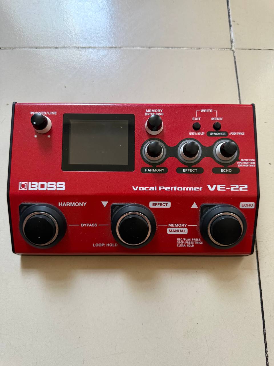 Продаётся вокальный процессор BOSS VE-22, новый, не использовался
