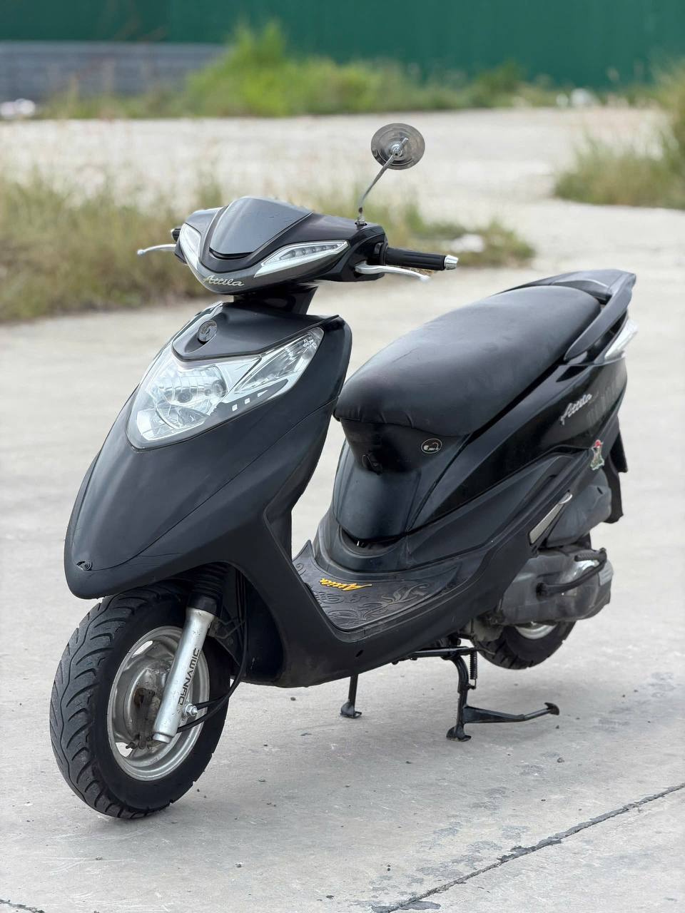 SYM Attila 125 2011 года в отличном состоянии, вложений не требует