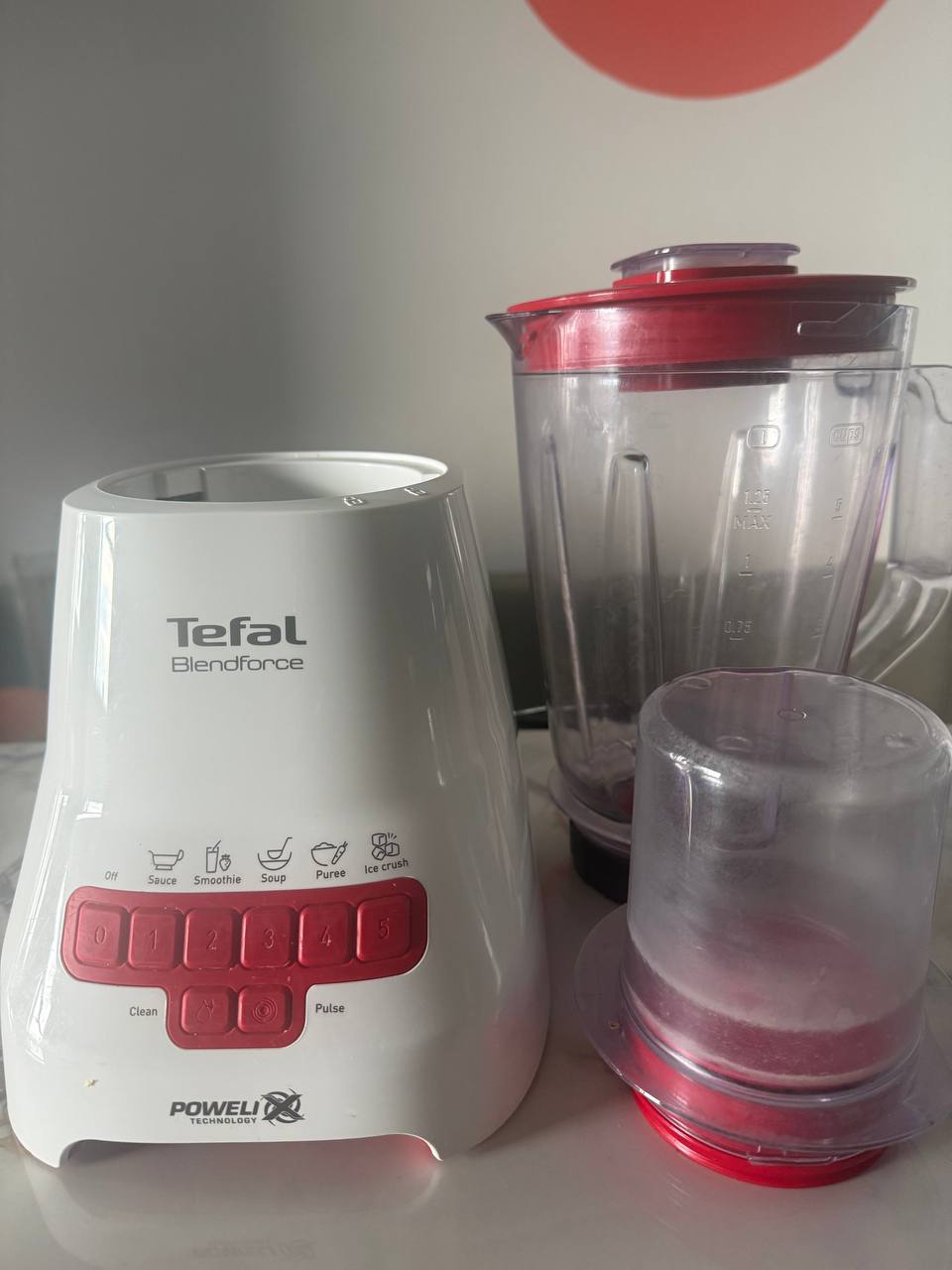 Мощный блендер Tefal мощностью 800 Вт, использовался три месяца, продаётся за 1 млн…