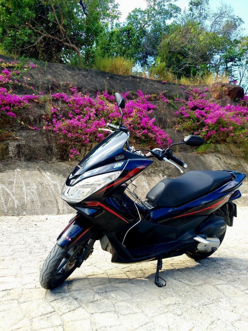 Фото 2: Продается Honda PCX 2017 года, объем двигателя 125 см³, пробег 38 000…