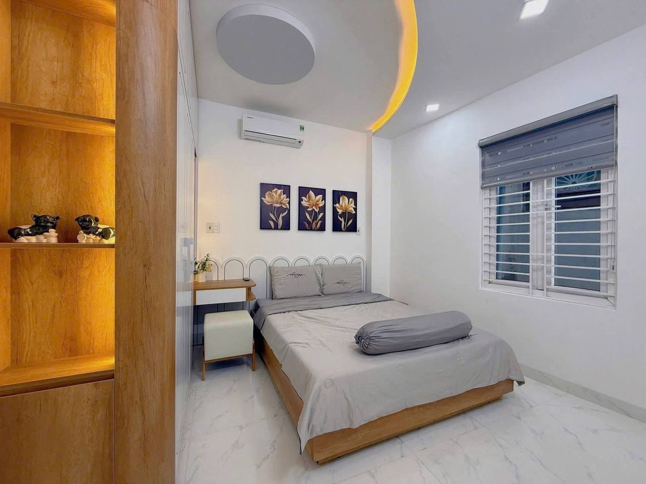Сдаётся дом 3 этажа, 3 спальни, 3 санузла, площадь 60 м²