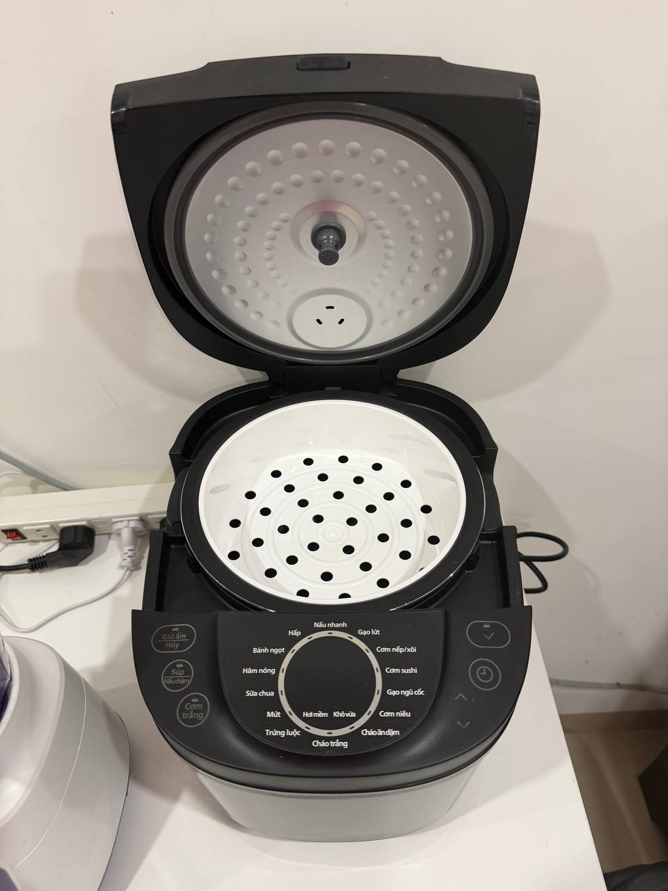 Продаётся рисоварка Philips в хорошем состоянии