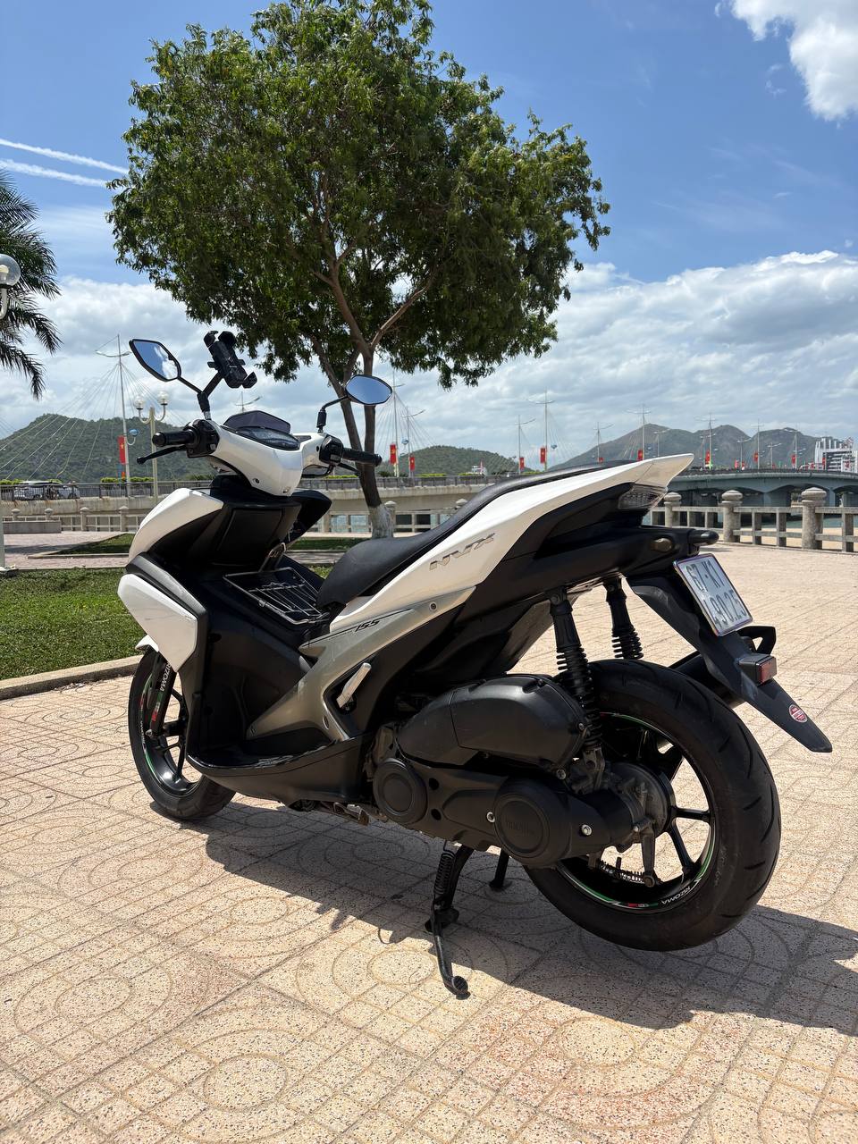 Фото 2: Продаю или сдаю в аренду Yamaha NVX 155cc с ABS