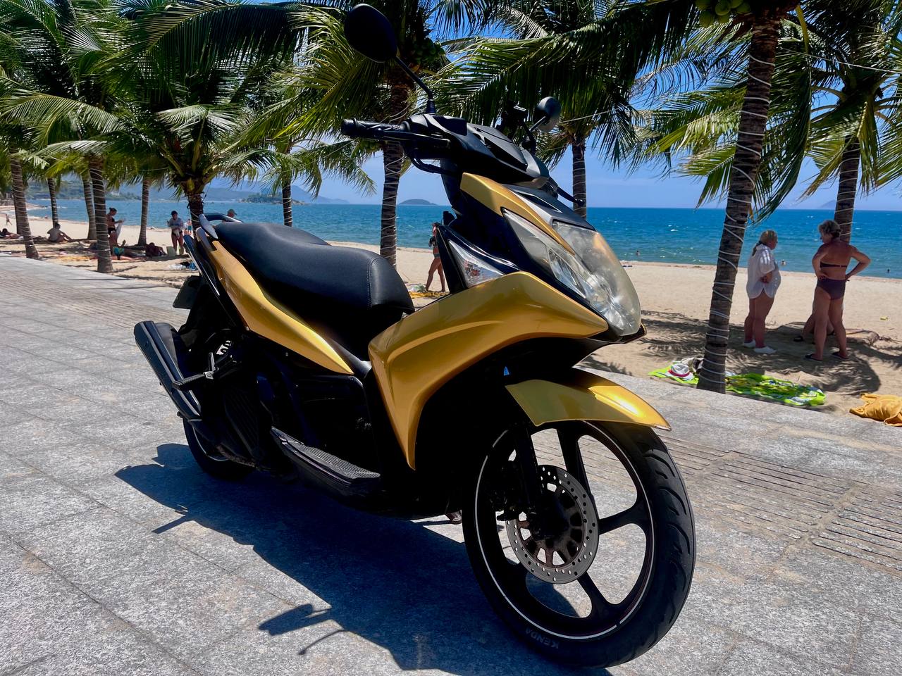 Фото 2: Продаётся Yamaha Nouvo 5 в отличном состоянии, с документами и держате