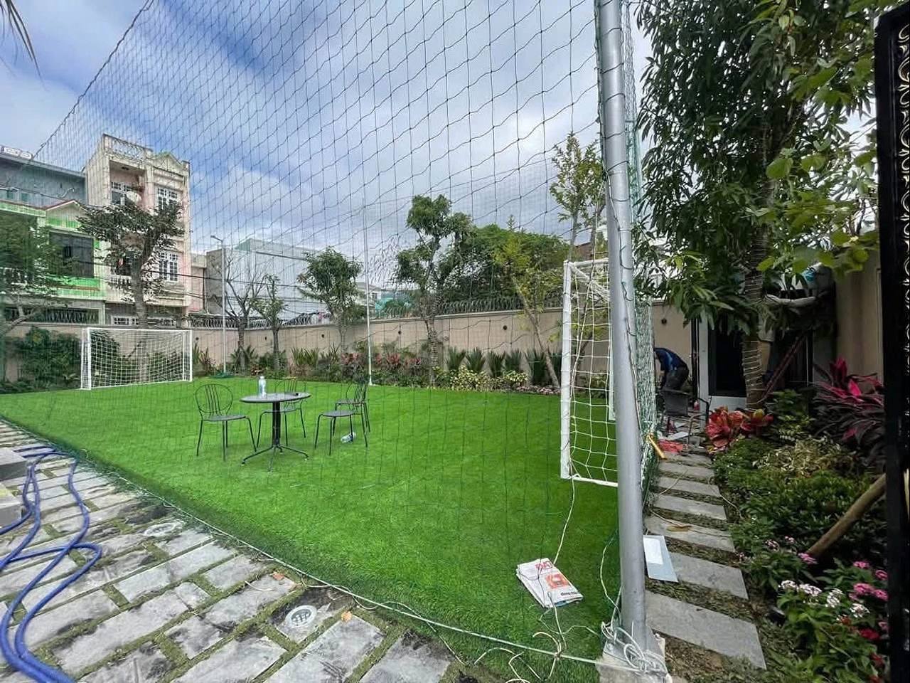 Фото 3: Вилла 5 этажей, 8 спален, 9 ванных комнат, площадь 700 м²