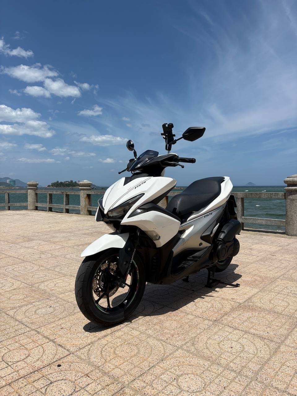 Продаю или сдаю в аренду Yamaha NVX 155cc с ABS