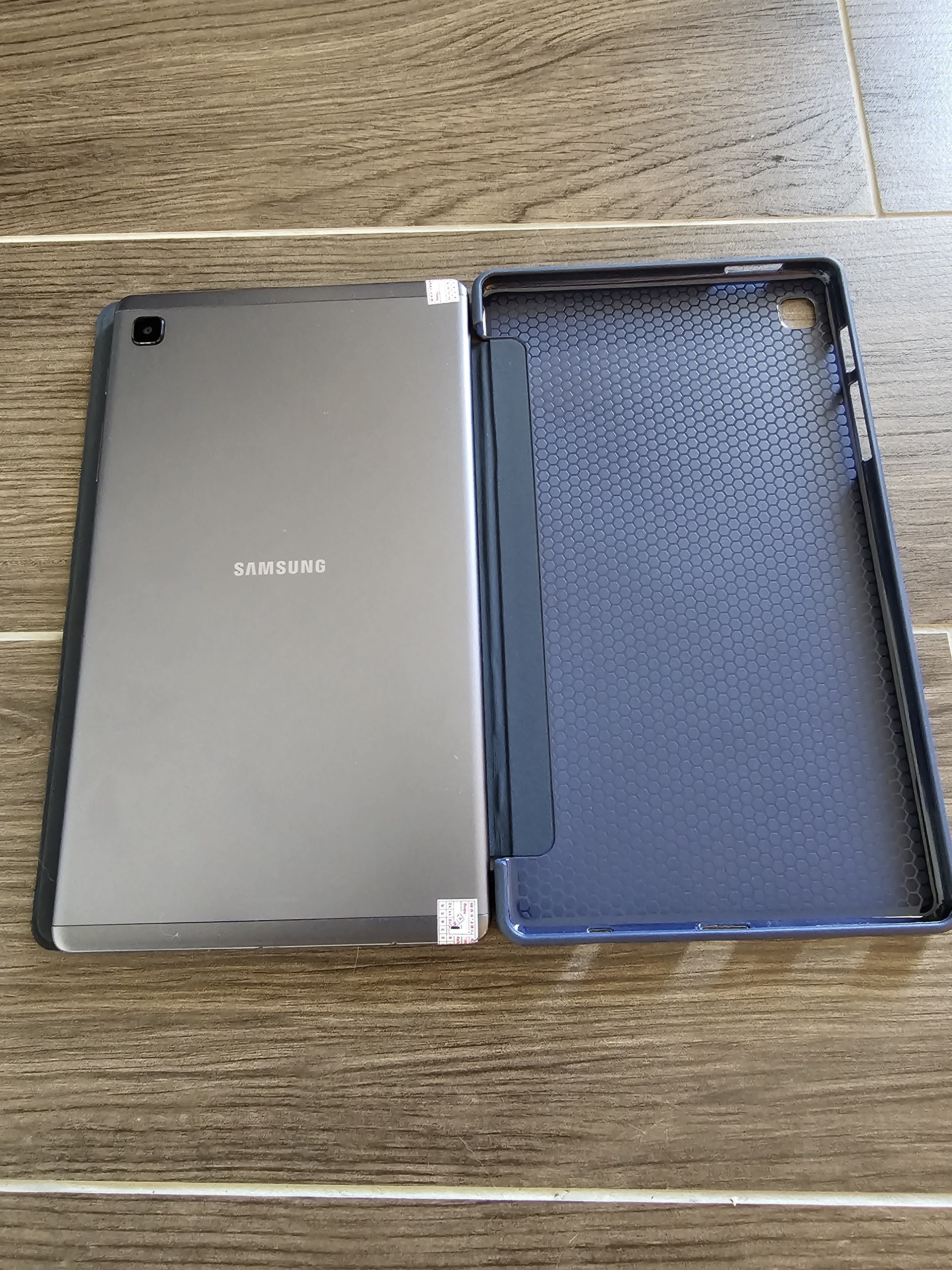 Фото 2: Продаётся планшет Samsung Galaxy Tab A7 Lite в отличном состоянии, без